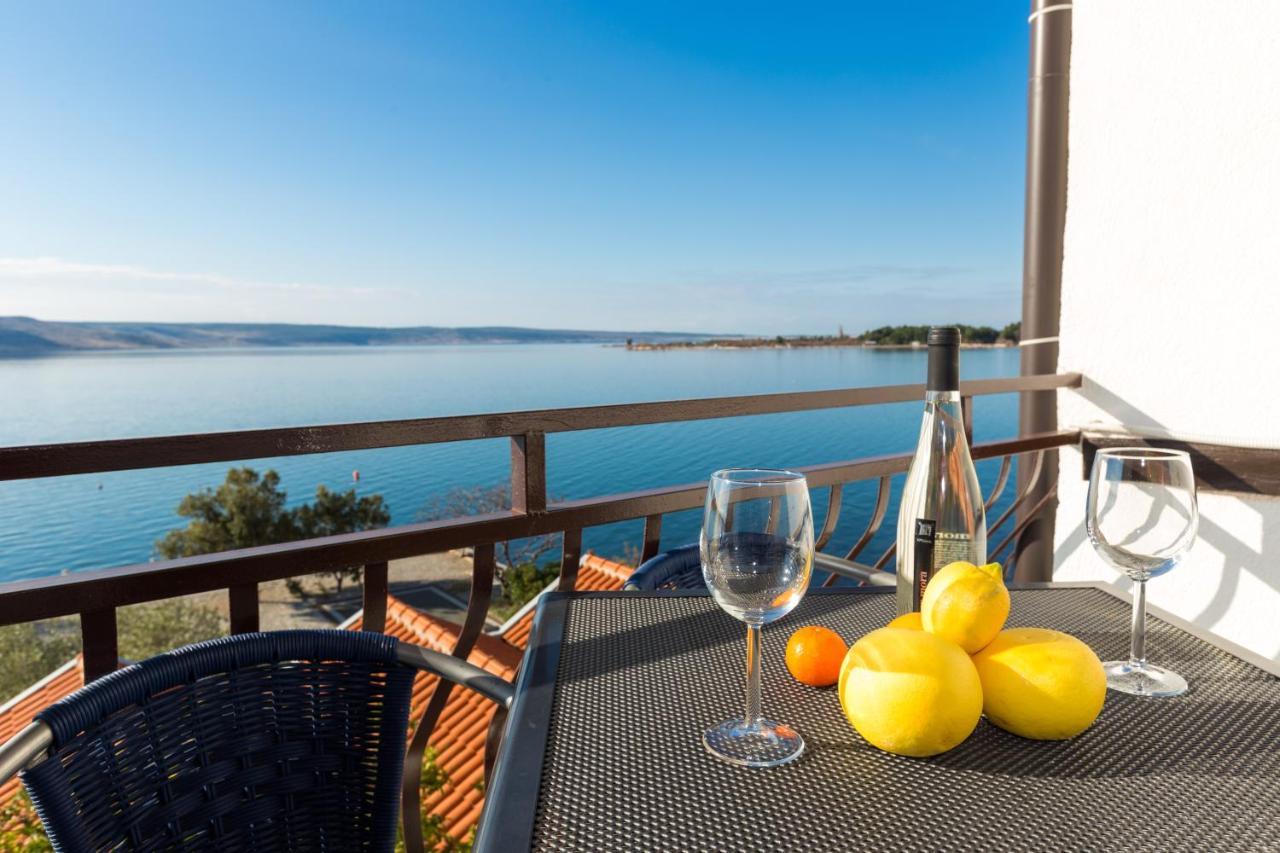 Bed and Breakfast Pansion Croatia à Starigrad Paklenica Extérieur photo